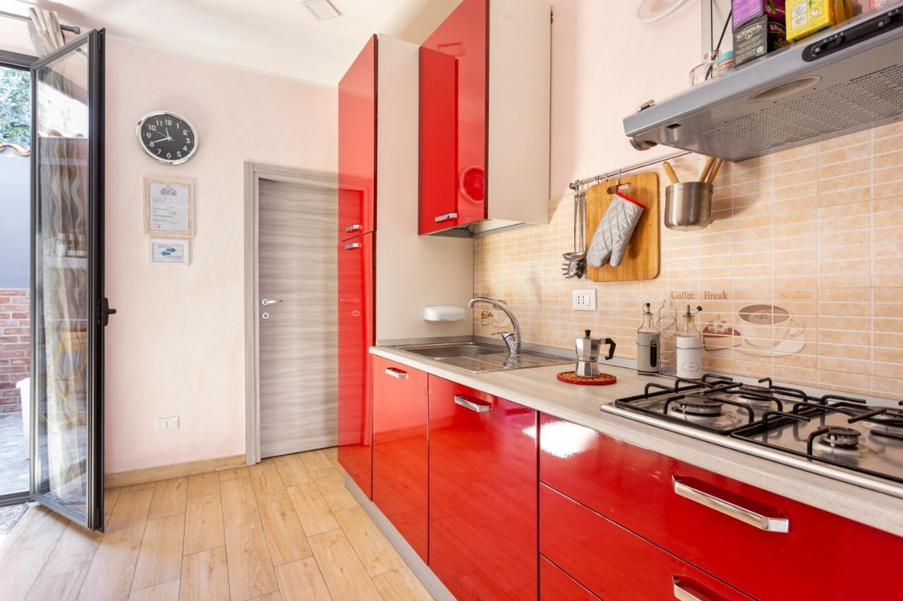 Mary'S House Bed & Breakfast Catania Exterior photo